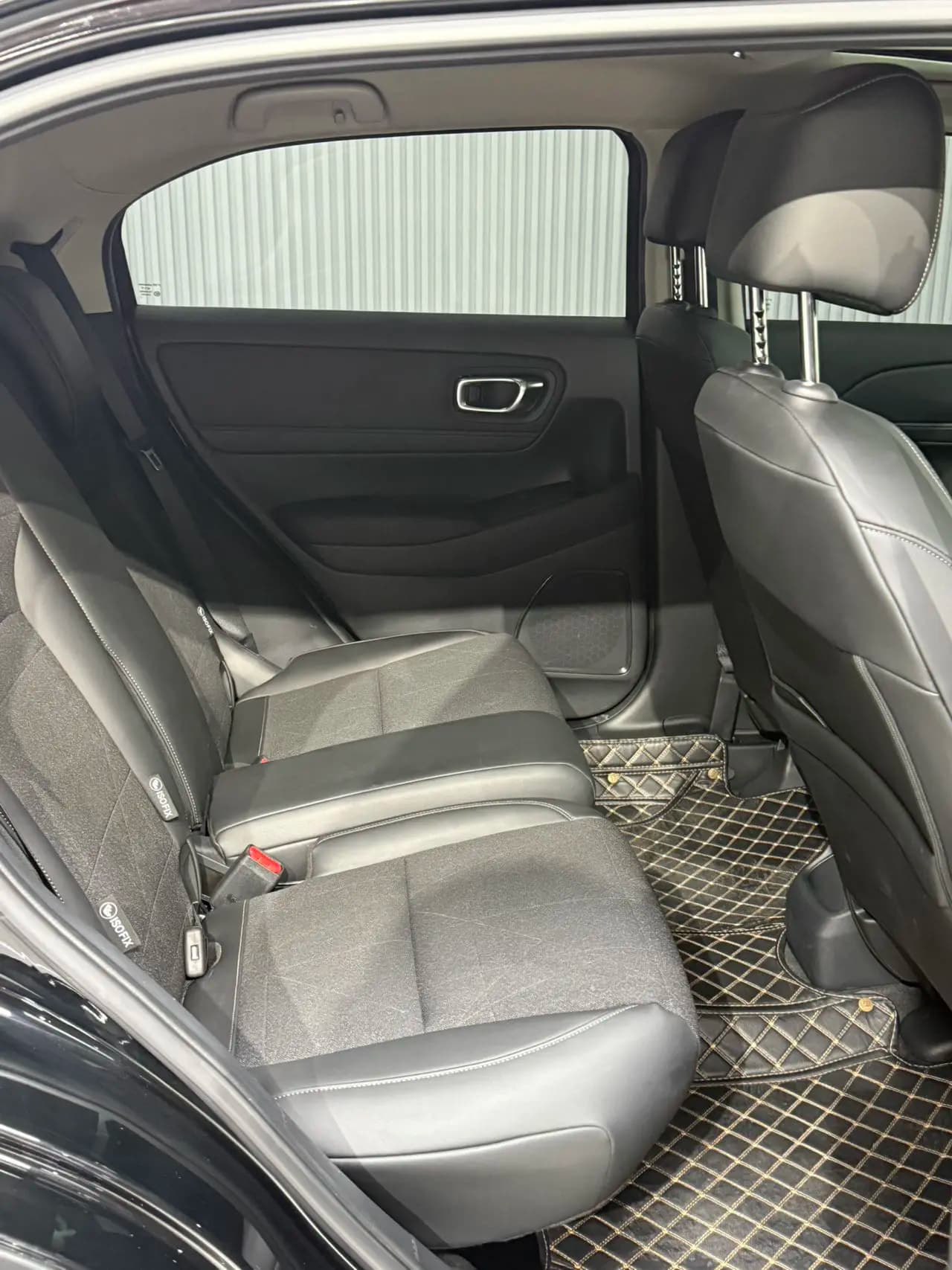 Honda Vezel 2023 г. 20066 км. — фото 25
