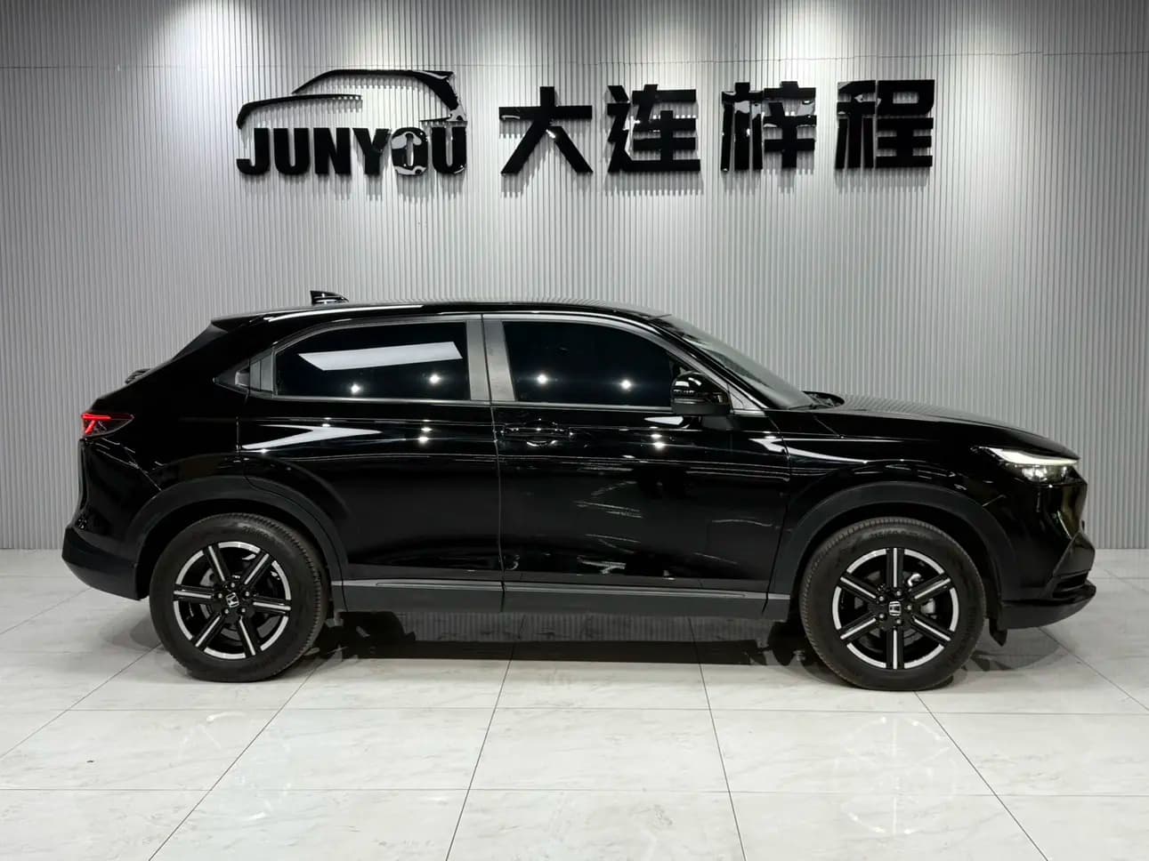 Honda Vezel 2023 г. 20066 км. — фото 8