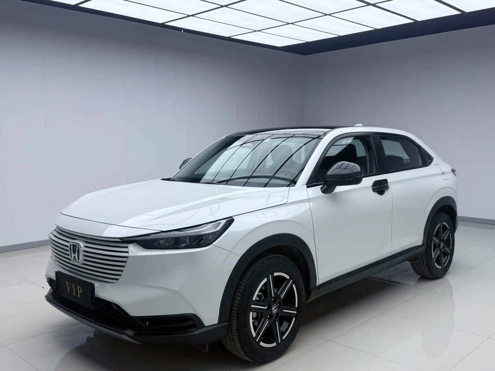 Honda Vezel 2023 г. 13067 км.