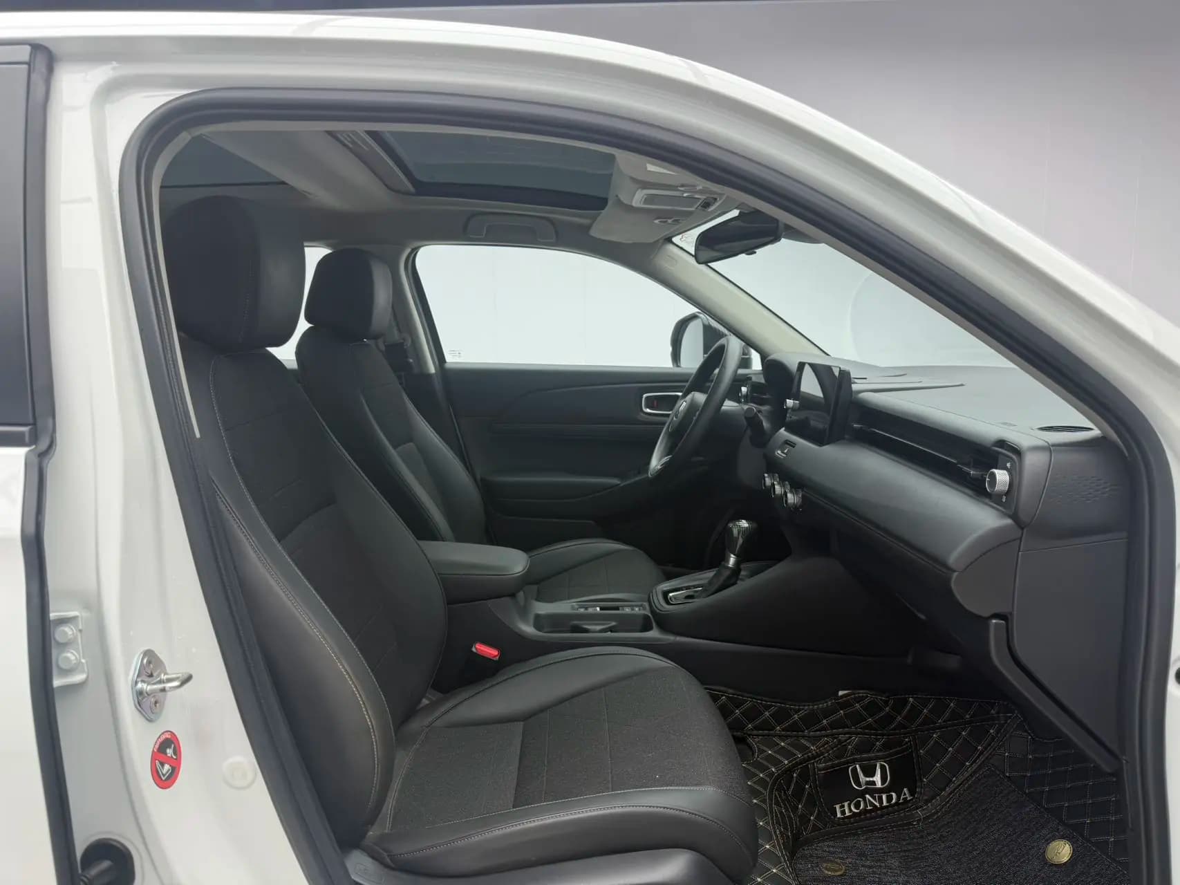 Honda Vezel 2023 г. 13067 км. — фото 18