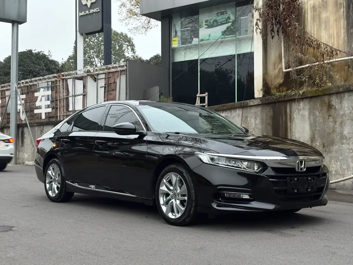 Honda Accord 2021 г. 58000 км. — фото 3