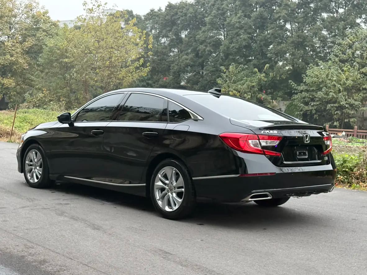 Honda Accord 2021 г. 58000 км. — фото 4