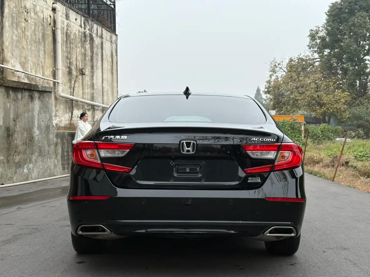 Honda Accord 2021 г. 58000 км. — фото 5