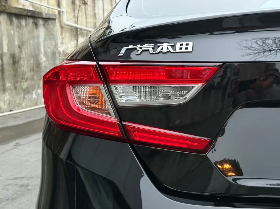 Honda Accord 2021 г. 58000 км. — фото 7