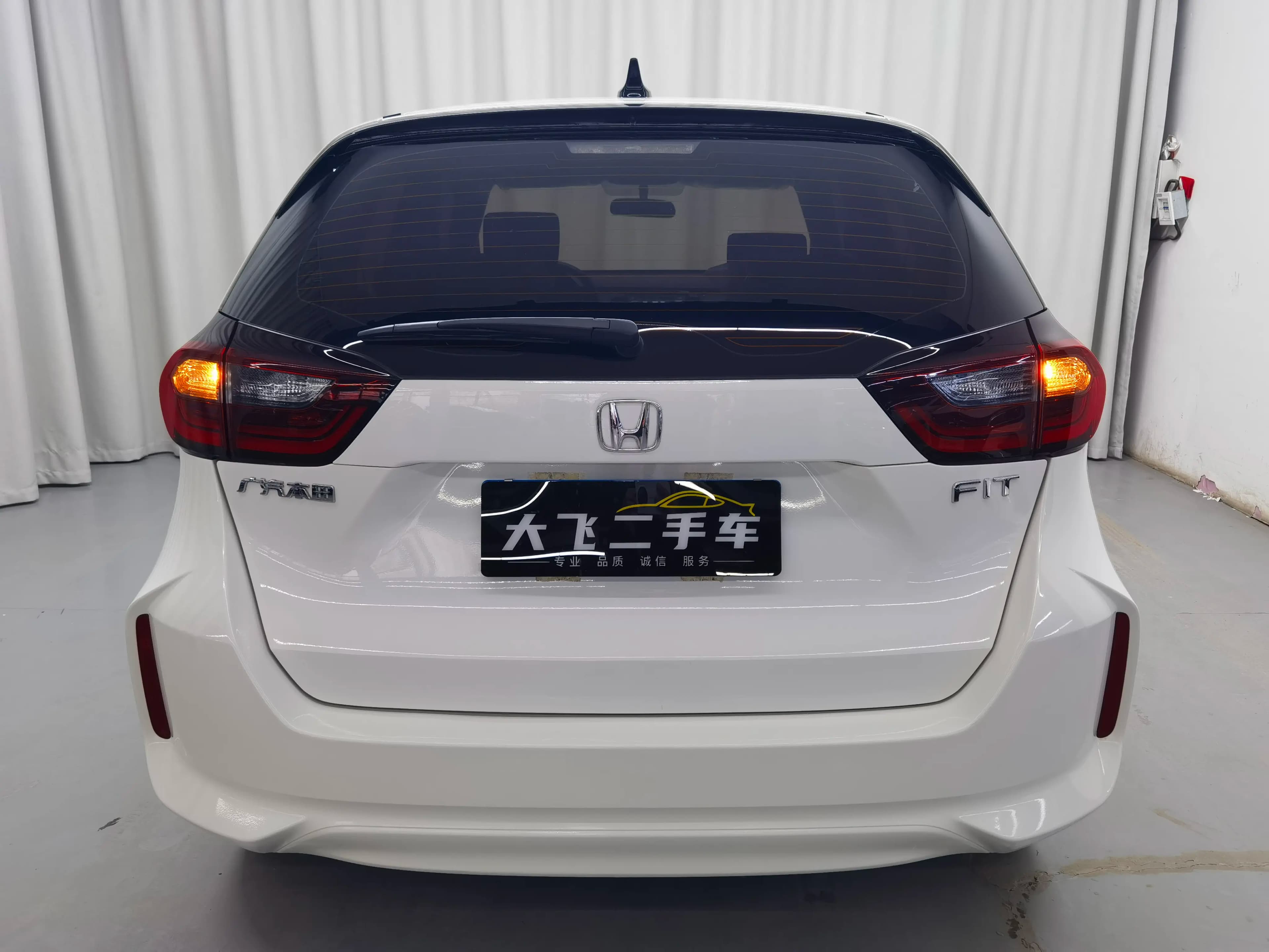 Honda Fit 2023 г. 6085 км. — фото 5