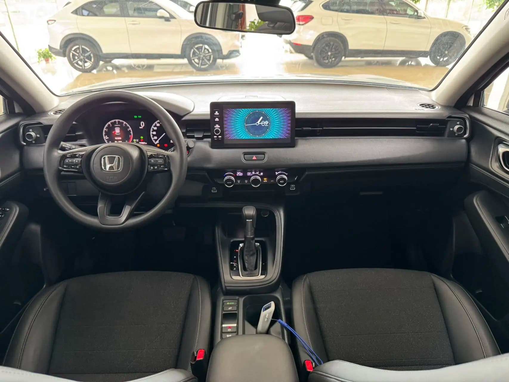 Honda Vezel 2023 г. 38068 км. — фото 14