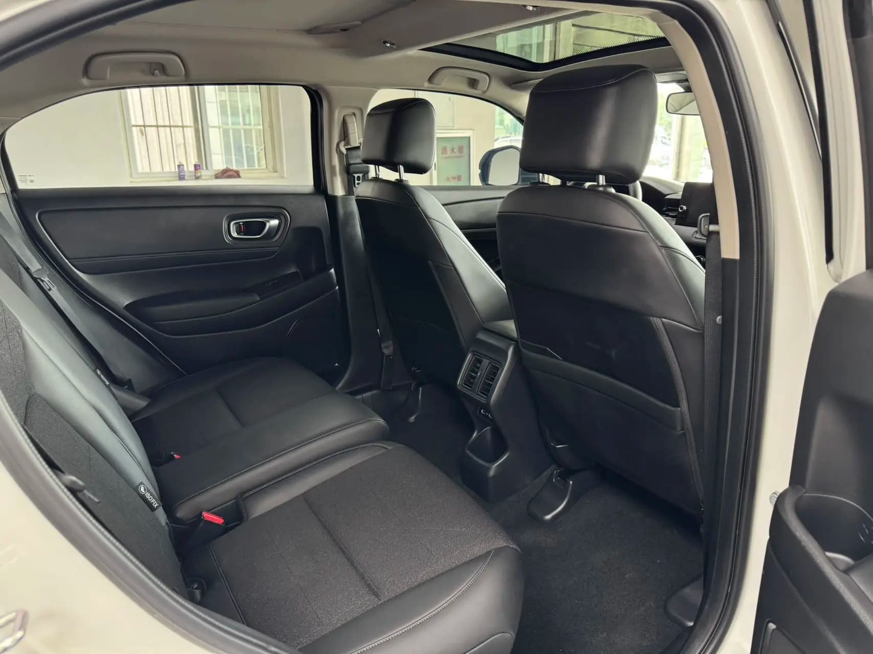 Honda Vezel 2023 г. 38068 км. — фото 20