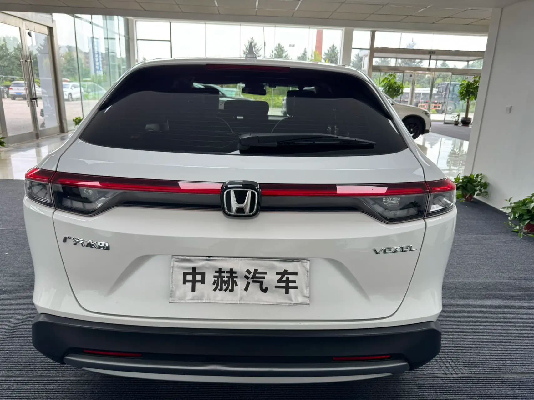 Honda Vezel 2023 г. 38068 км. — фото 5