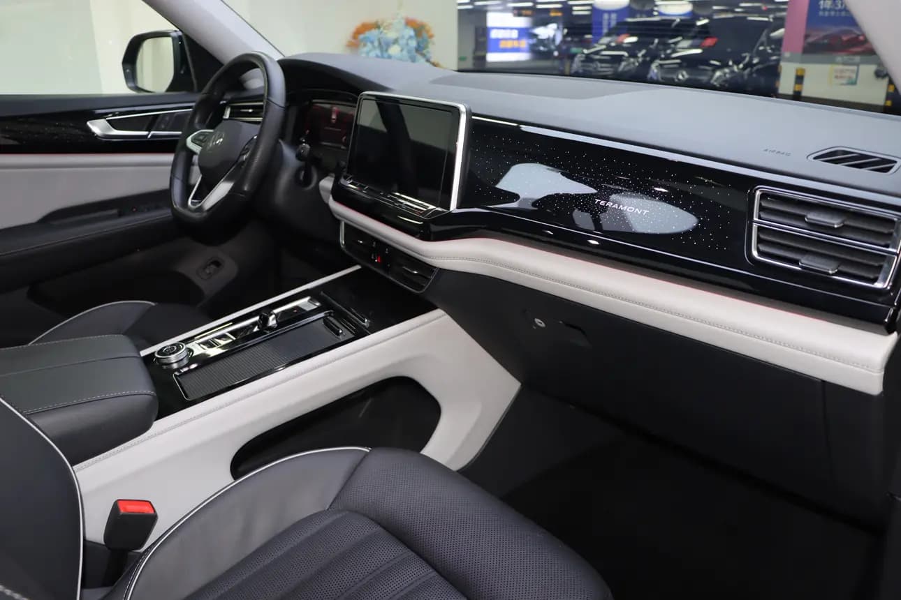 Volkswagen Teramont 2021 г. 55935 км. — фото 14