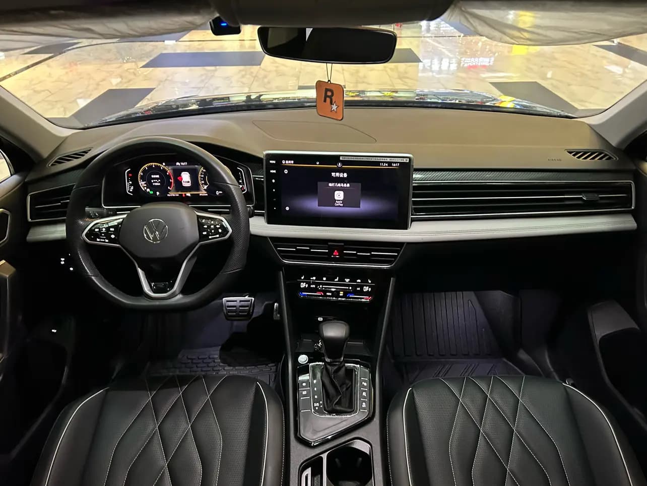 Volkswagen Tiguan L 2022 г. 54127 км. — фото 16