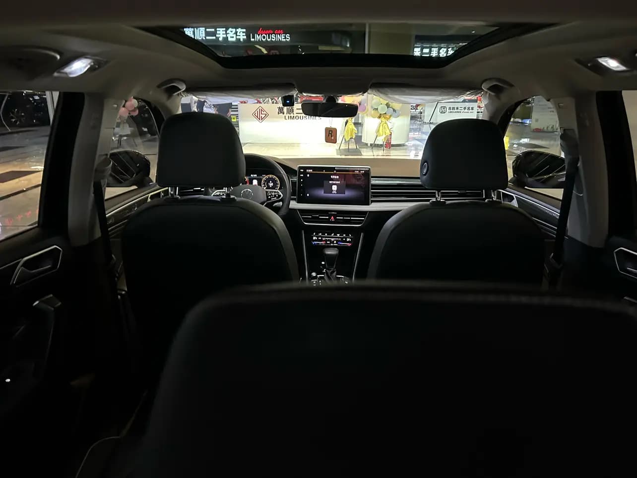 Volkswagen Tiguan L 2022 г. 54127 км. — фото 27