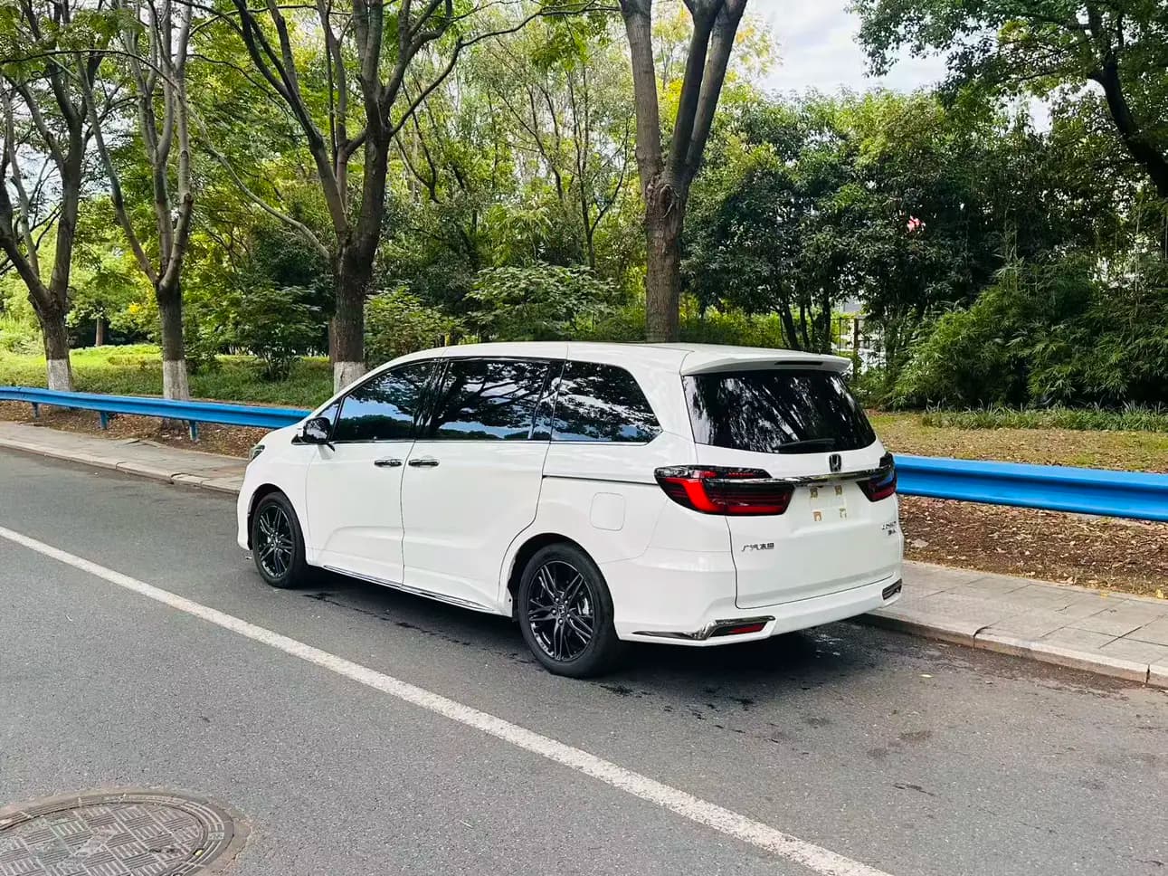 Honda Odyssey 2023 г. 24000 км. — фото 4