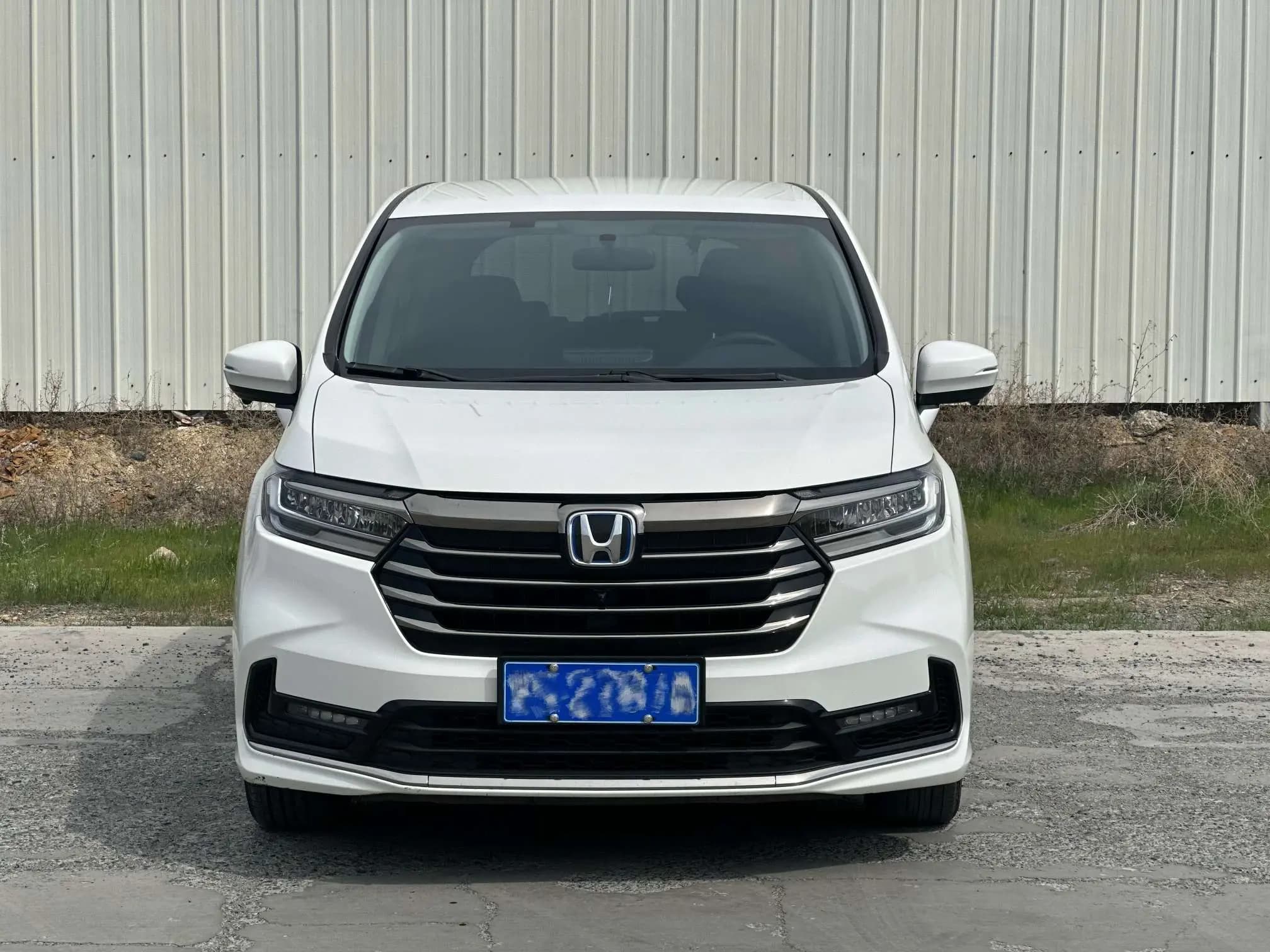 Honda Odyssey 2024 г. 35000 км. — фото 2
