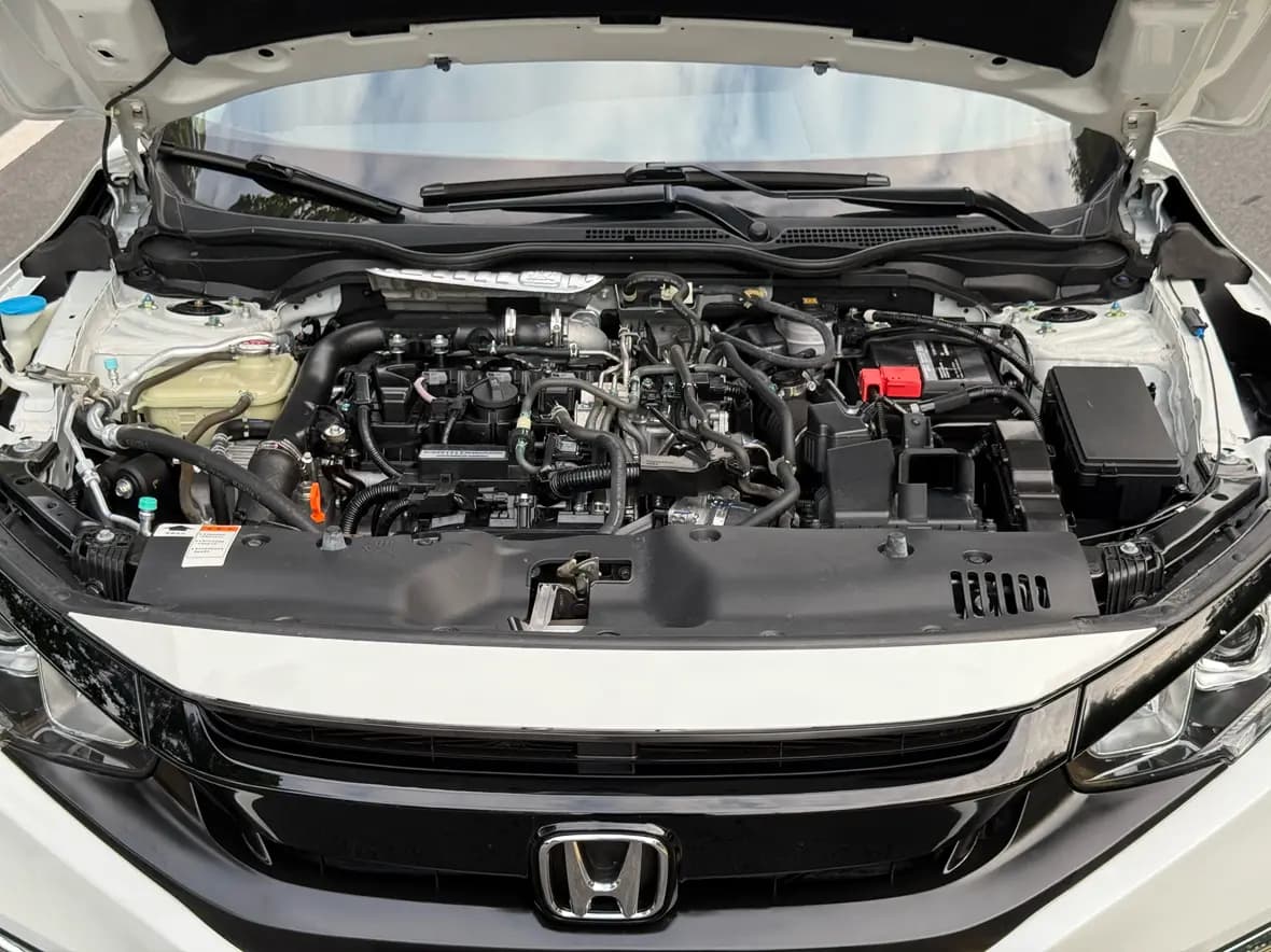 Honda Civic 2021 г. 26136 км. — фото 8