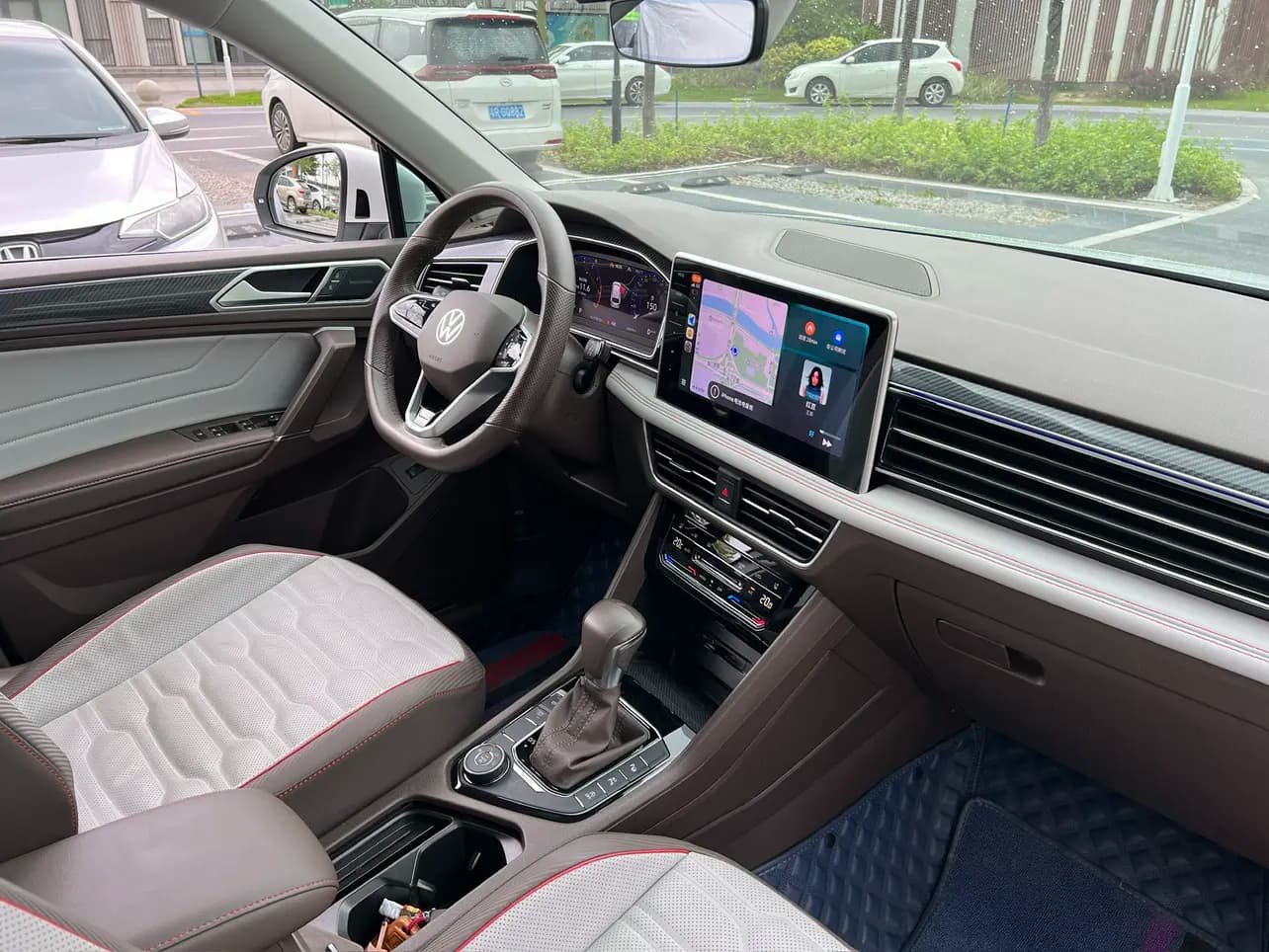 Volkswagen Tiguan L 2023 г. 48029 км. — фото 19