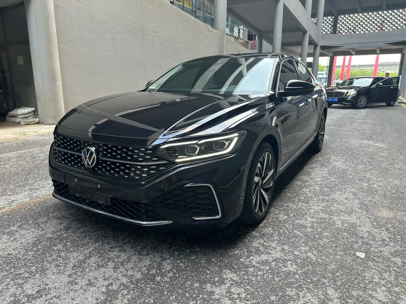 Volkswagen Passat 2022 г. 50441 км.