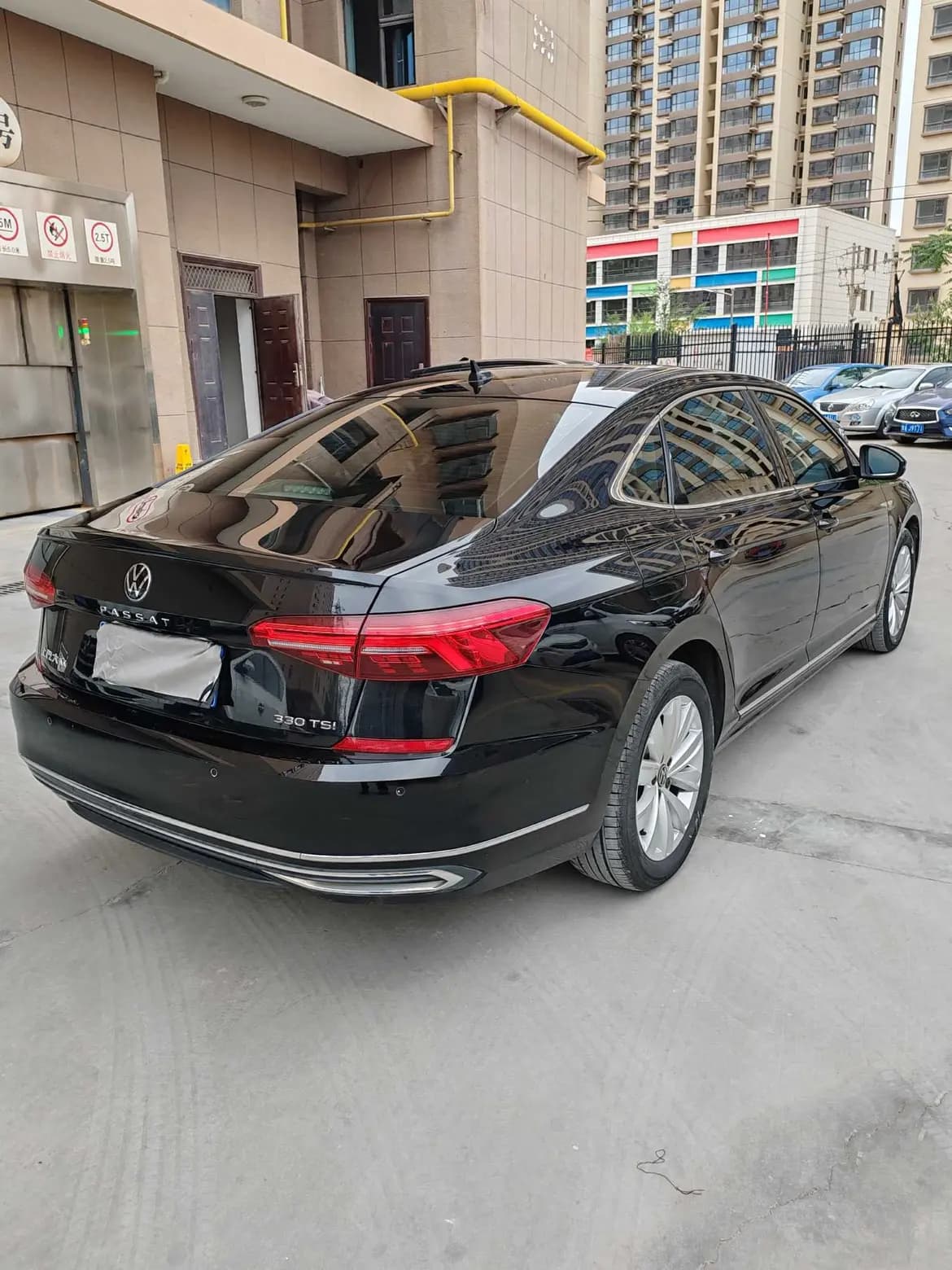Volkswagen Passat 2021 г. 70142 км. — фото 6
