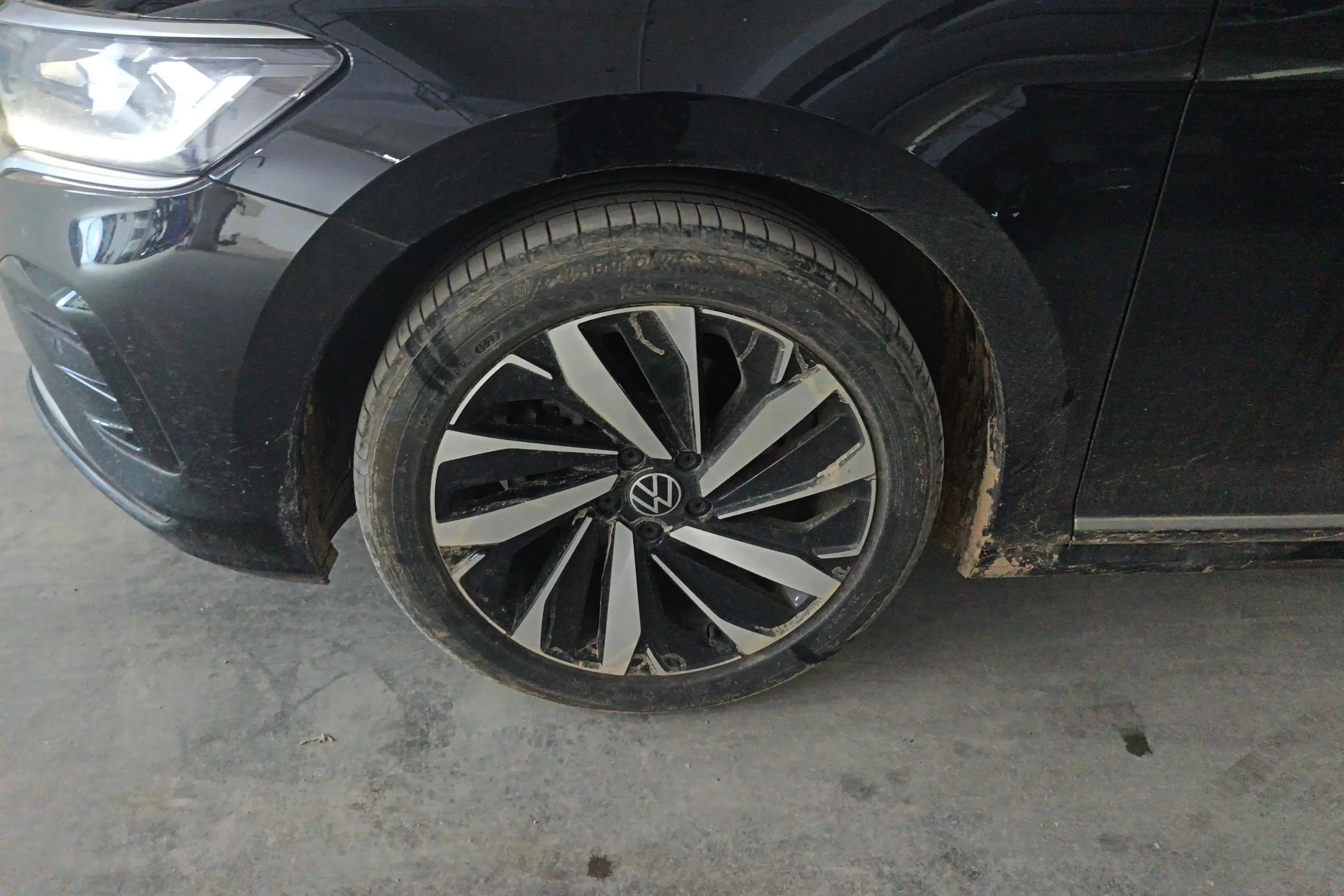 Volkswagen Passat 2023 г. 23943 км. — фото 10
