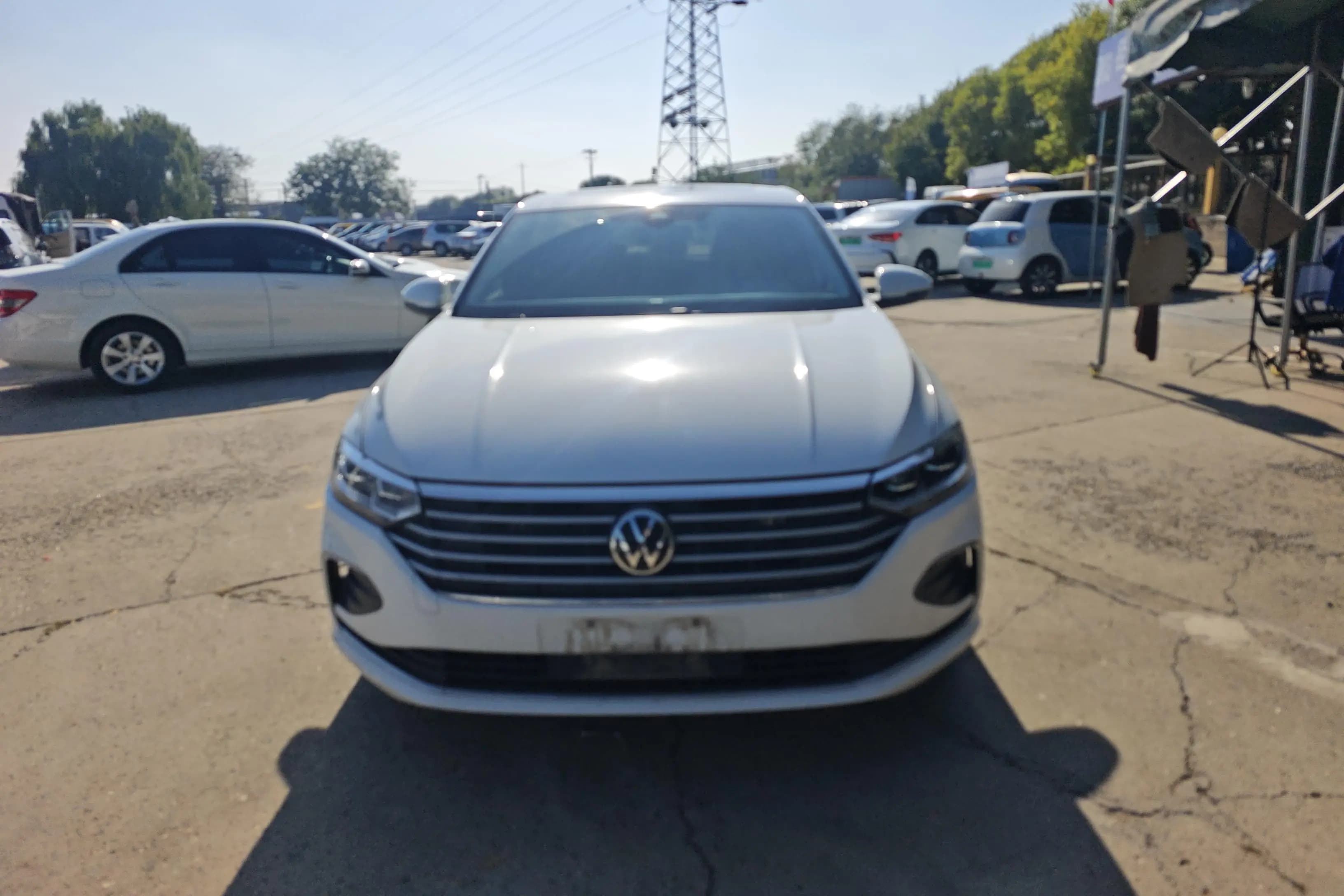 Volkswagen Lavida 2023 г. 27133 км. — фото 2