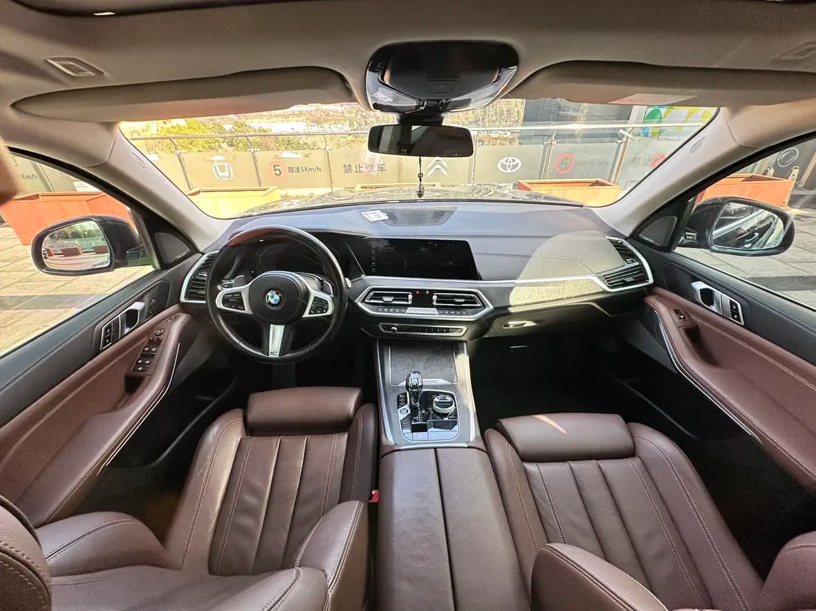 BMW X5 2022 г. 77107 км. — фото 17