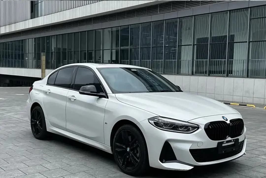 BMW 1 Series 2021 г. 50075 км. — фото 3