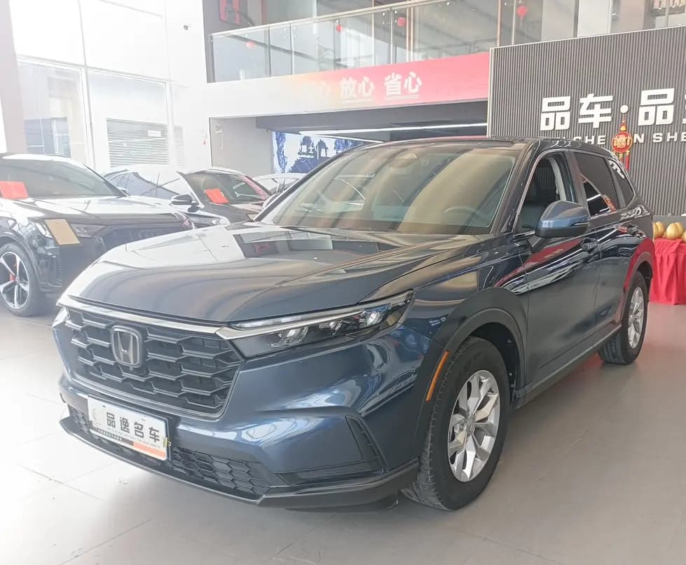 Honda CR-V 2023 г. 46005 км.