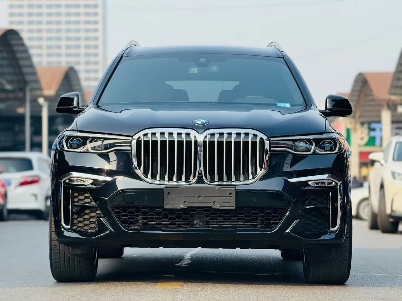 BMW X7 2021 г. 90124 км. — фото 2
