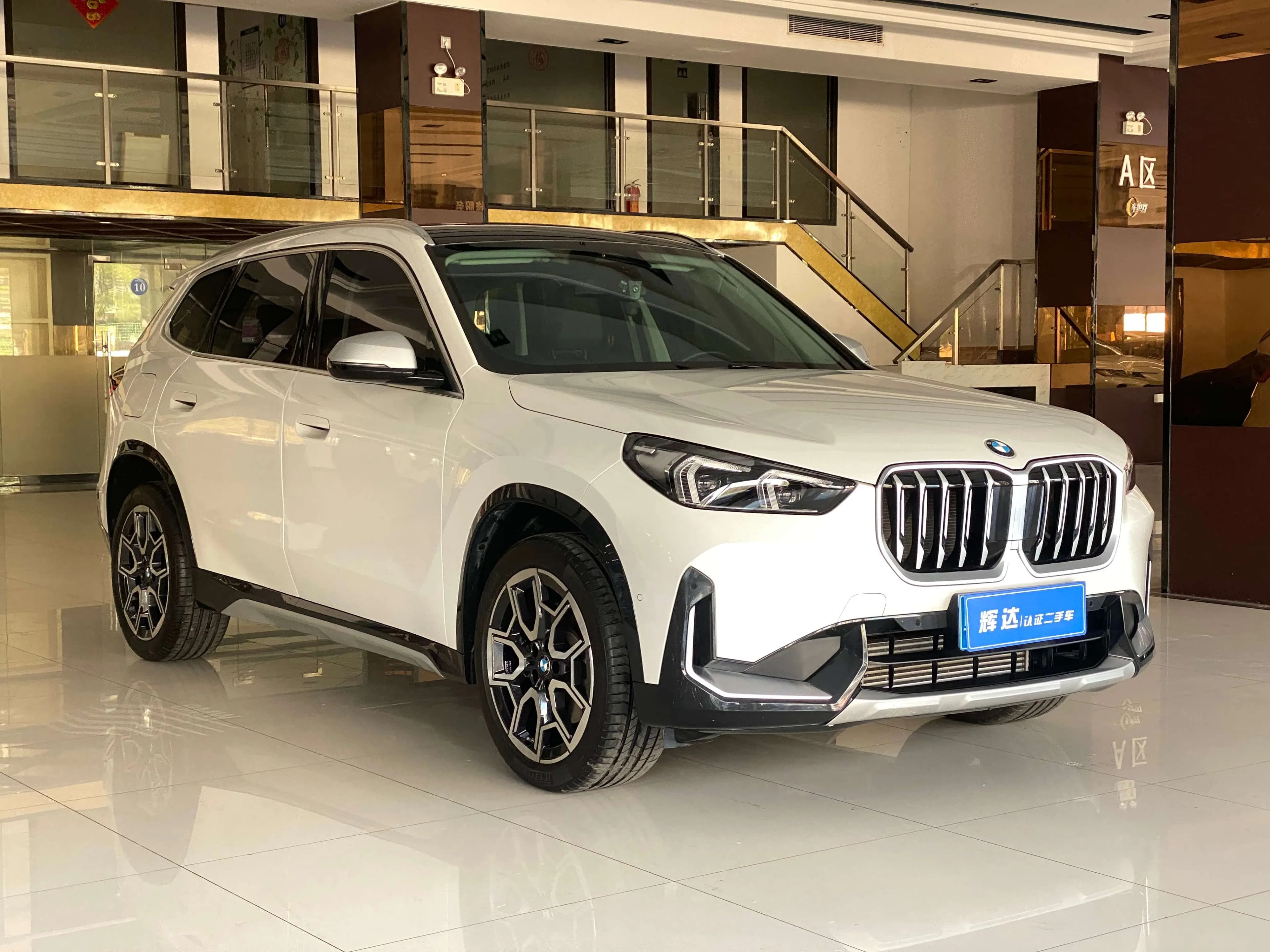 BMW X1 2023 г. 23113 км. — фото 3