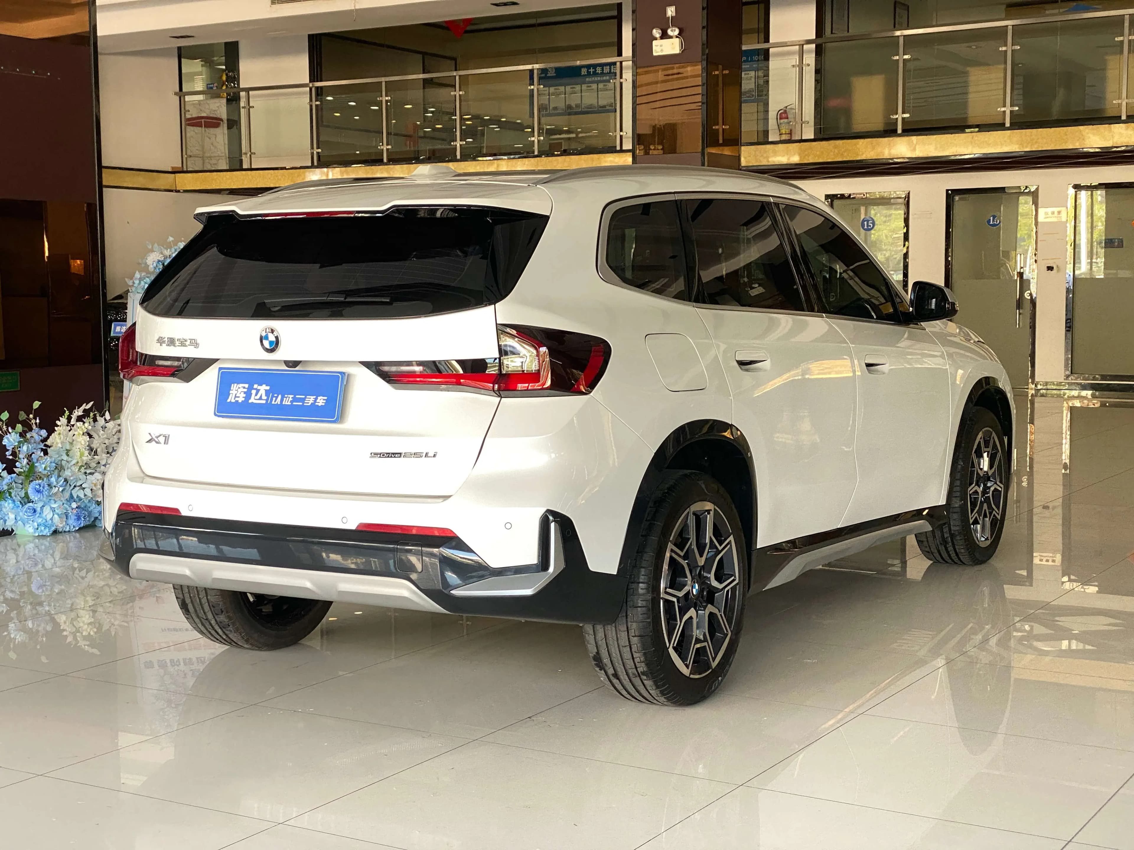 BMW X1 2023 г. 23113 км. — фото 7