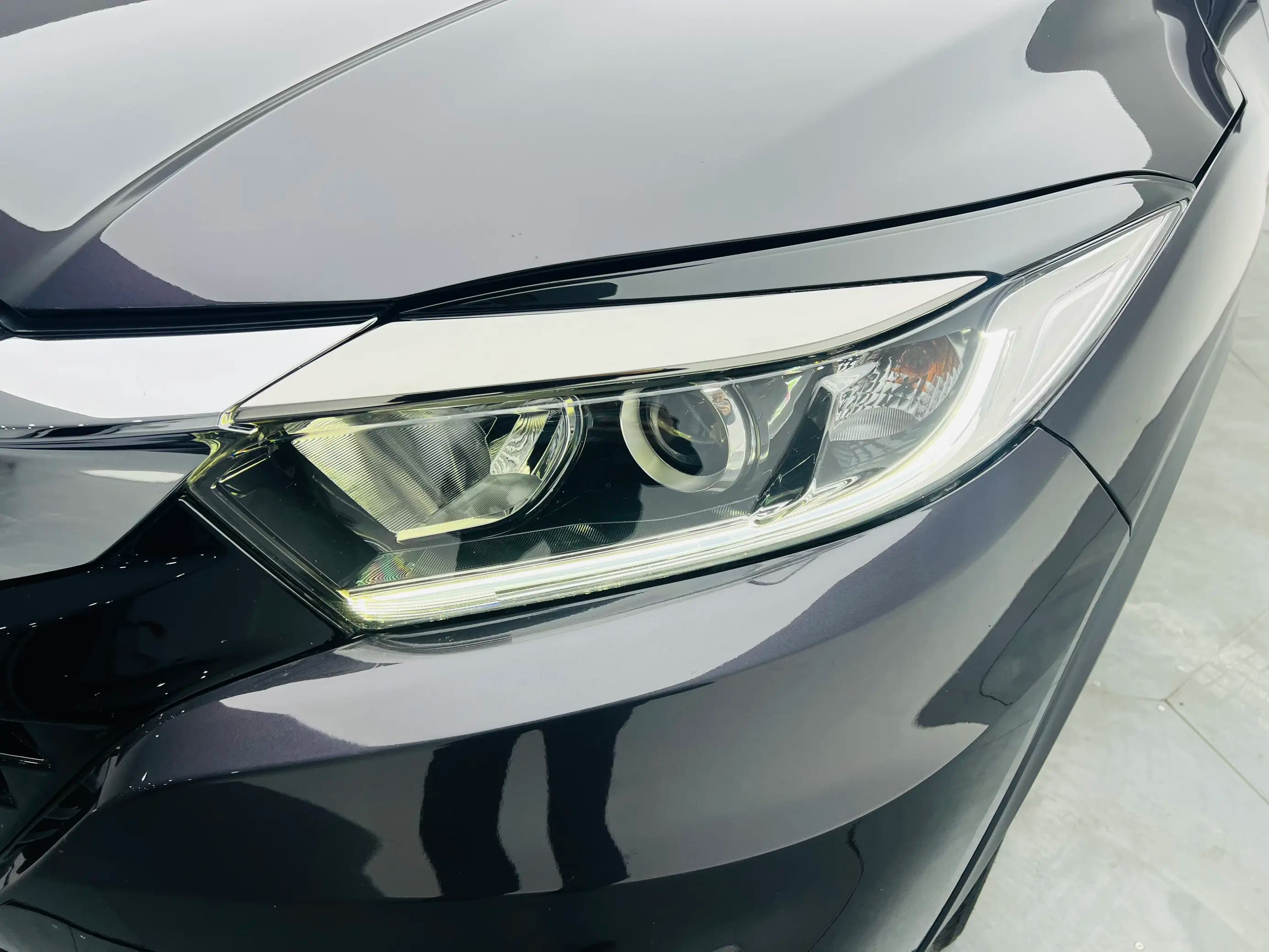 Honda Vezel 2022 г. 63263 км. — фото 12
