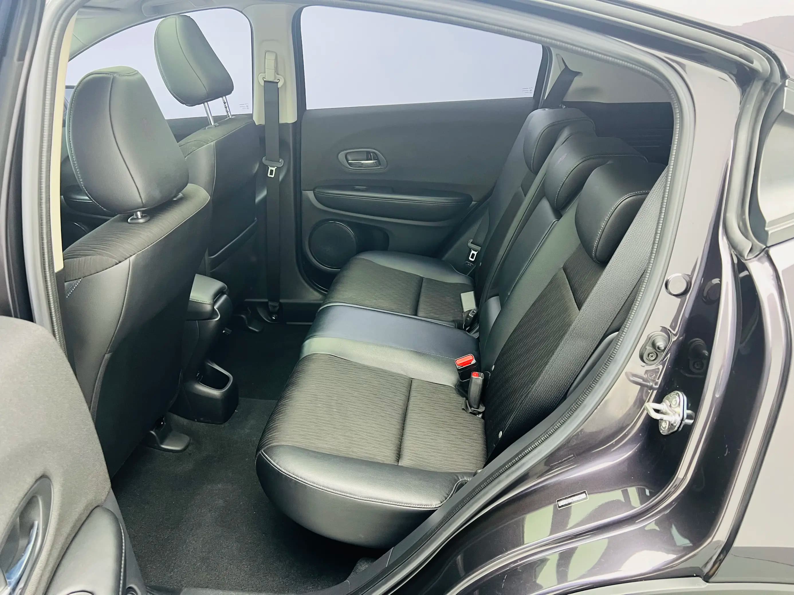 Honda Vezel 2022 г. 63263 км. — фото 18