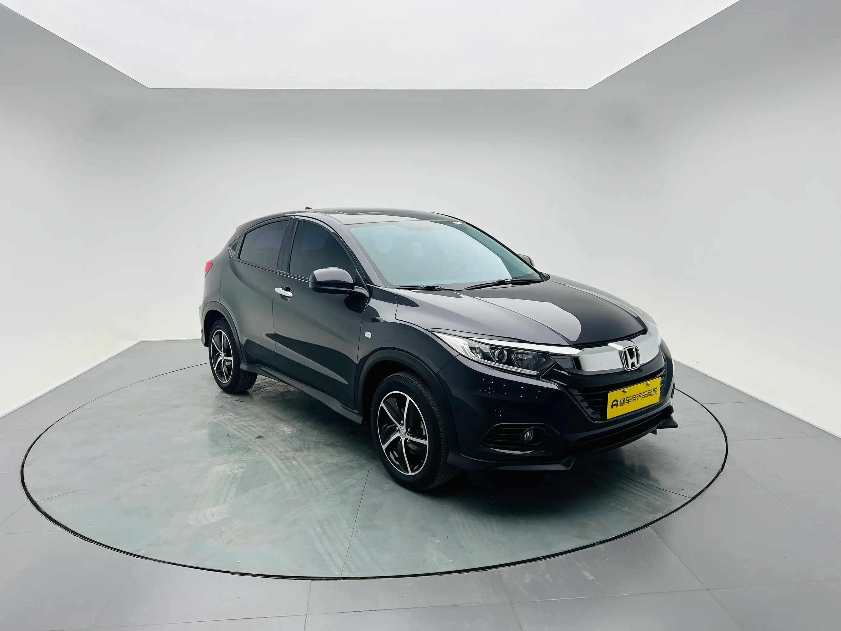 Honda Vezel 2022 г. 63263 км. — фото 3