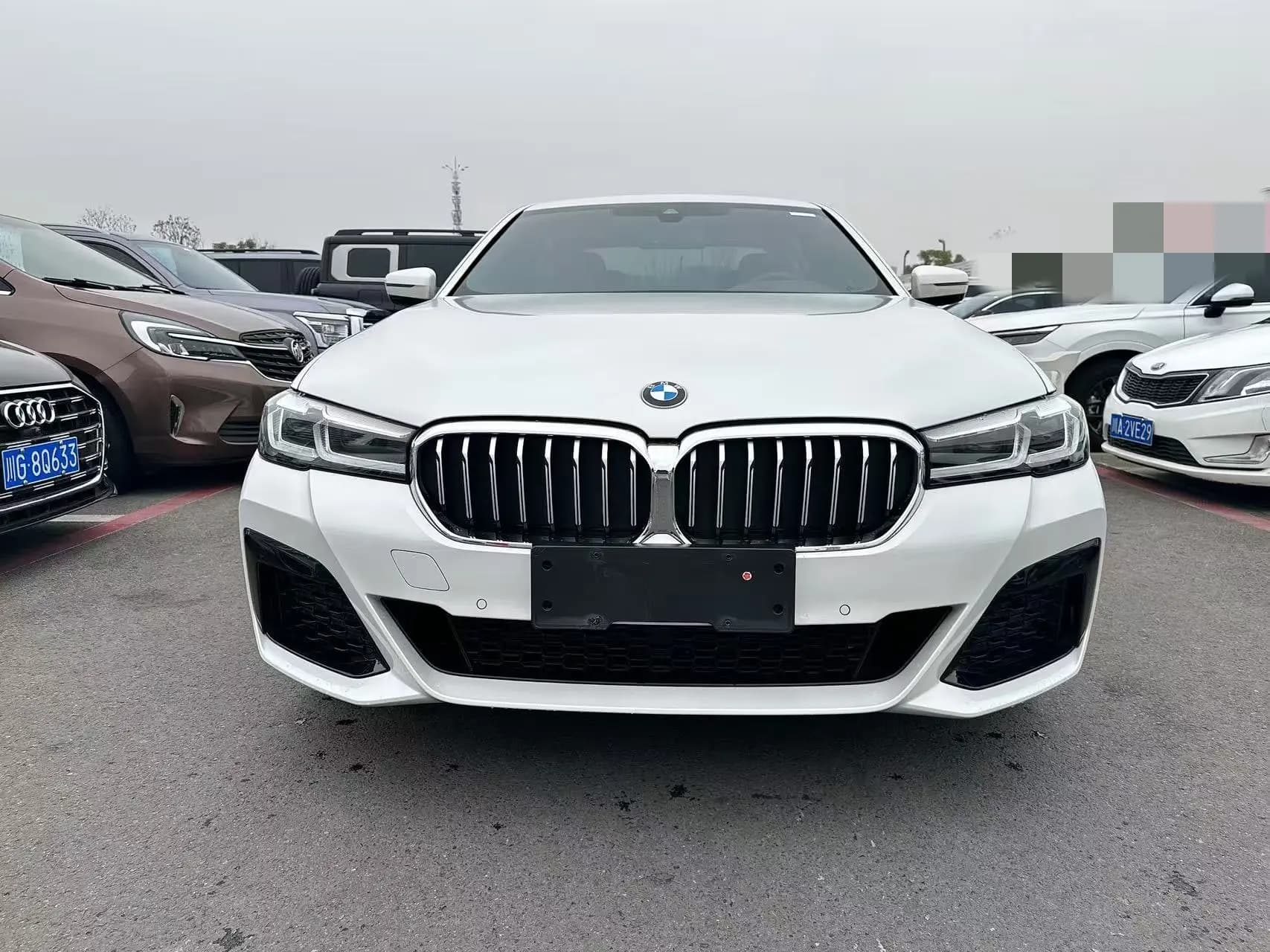 BMW 5 Series 2024 г. 22070 км. — фото 2