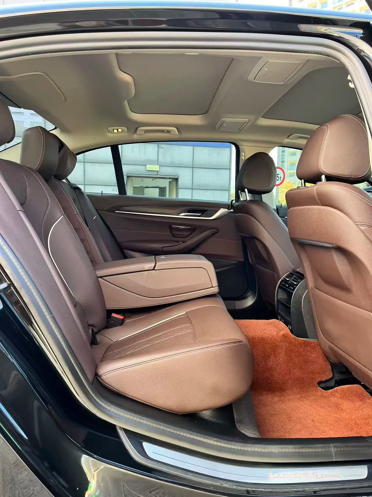 BMW 5 Series 2021 г. 63000 км. — фото 12