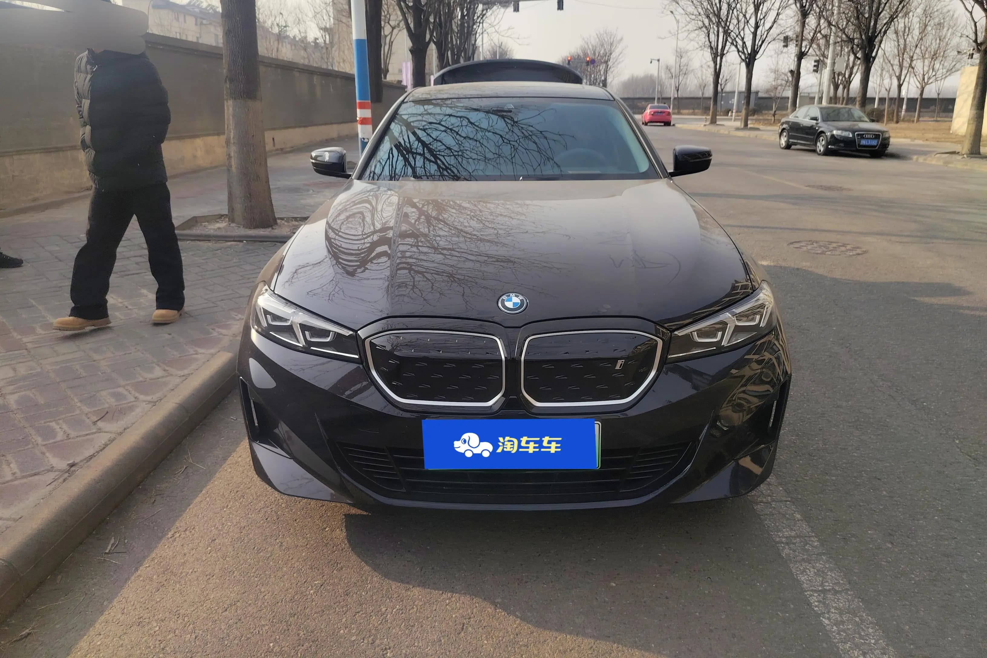 BMW i3 2023 г. 26937 км. — фото 2
