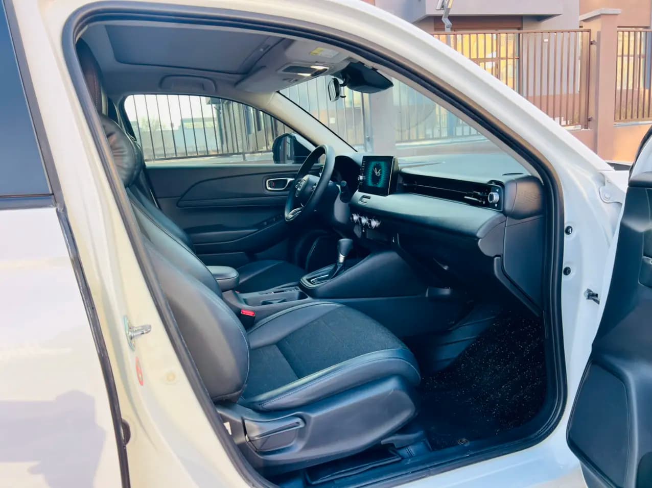 Honda Vezel 2023 г. 17064 км. — фото 18
