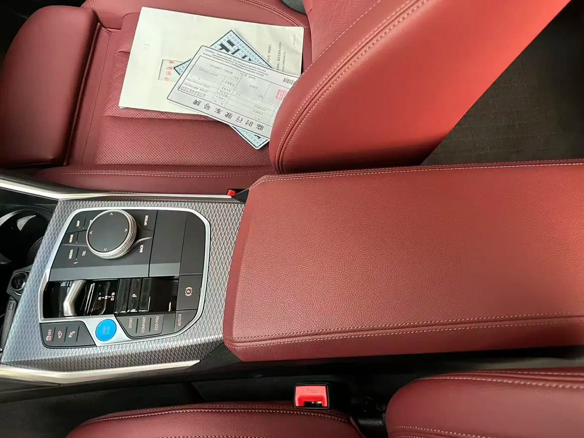 BMW i3 2024 г. 14118 км. — фото 25