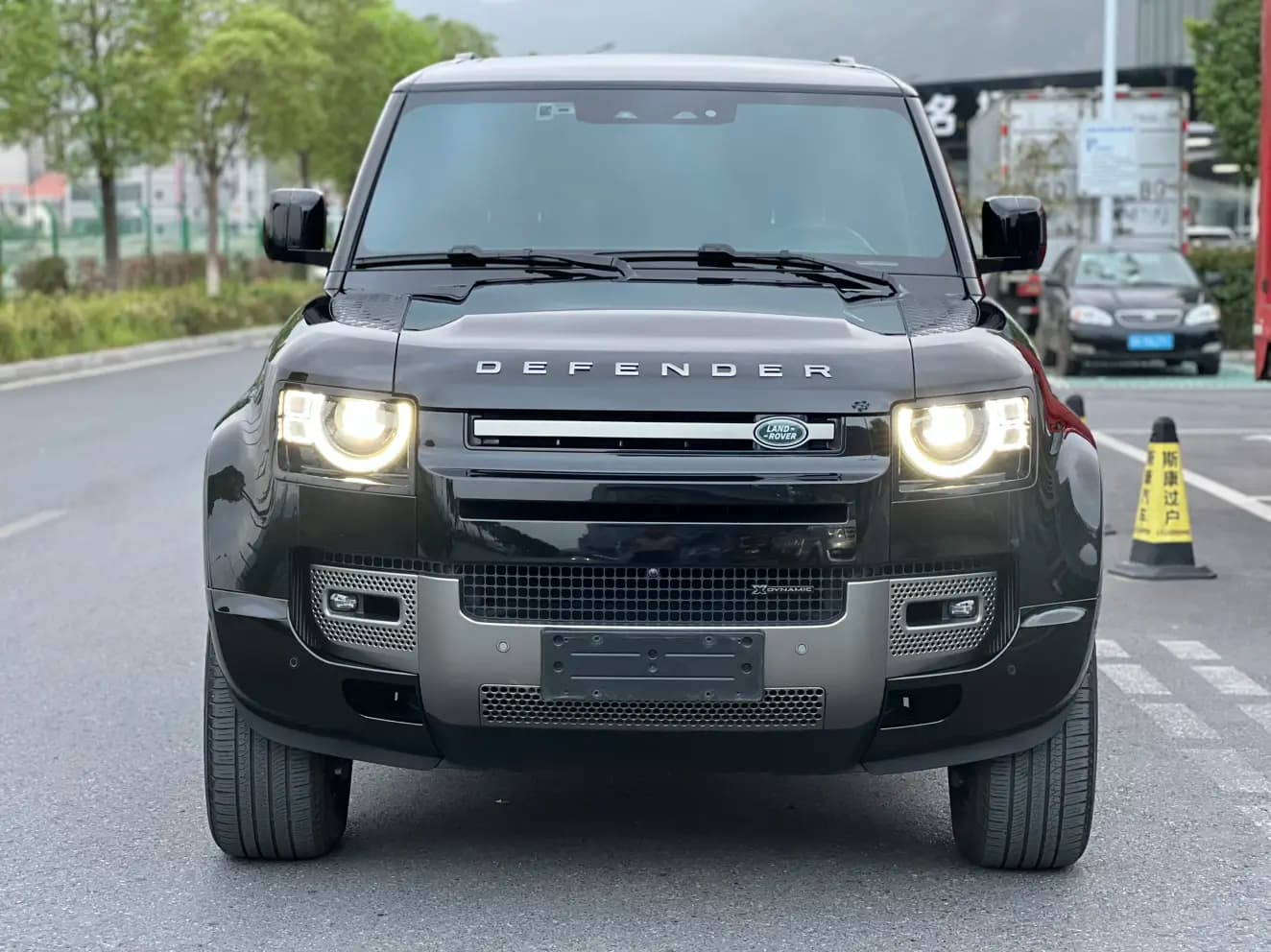 Land Rover Guard 2023 г. 35122 км. — фото 2