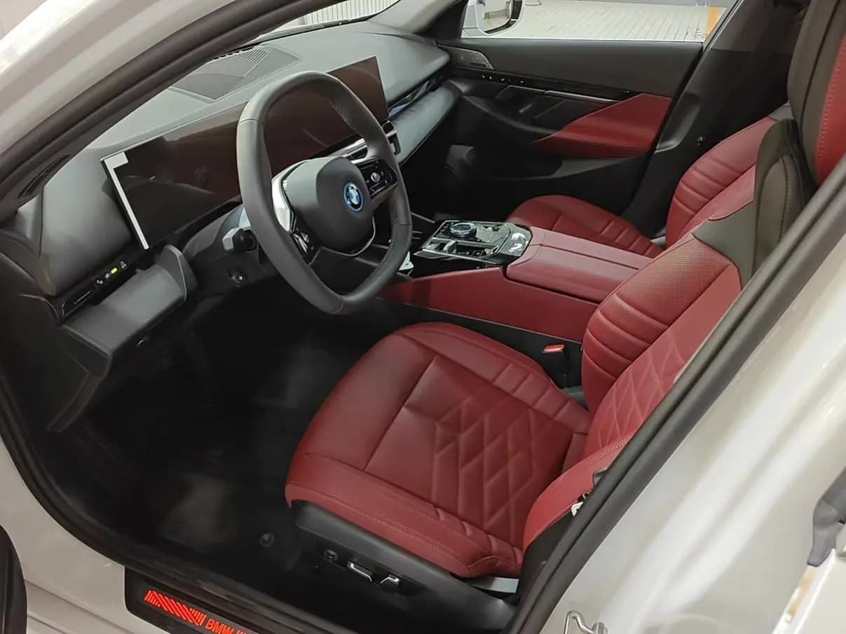 BMW i5 2024 г. 20063 км. — фото 13