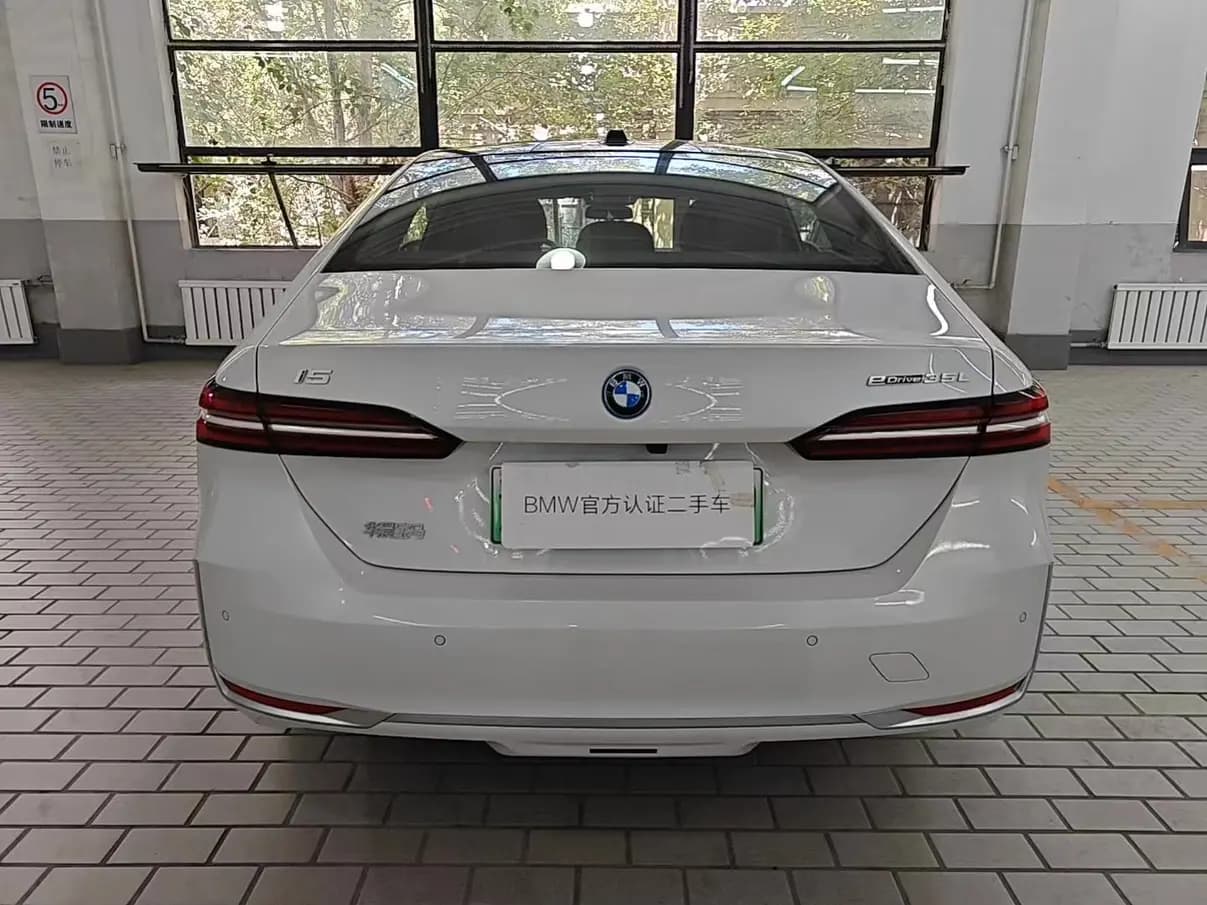 BMW i5 2024 г. 20063 км. — фото 4