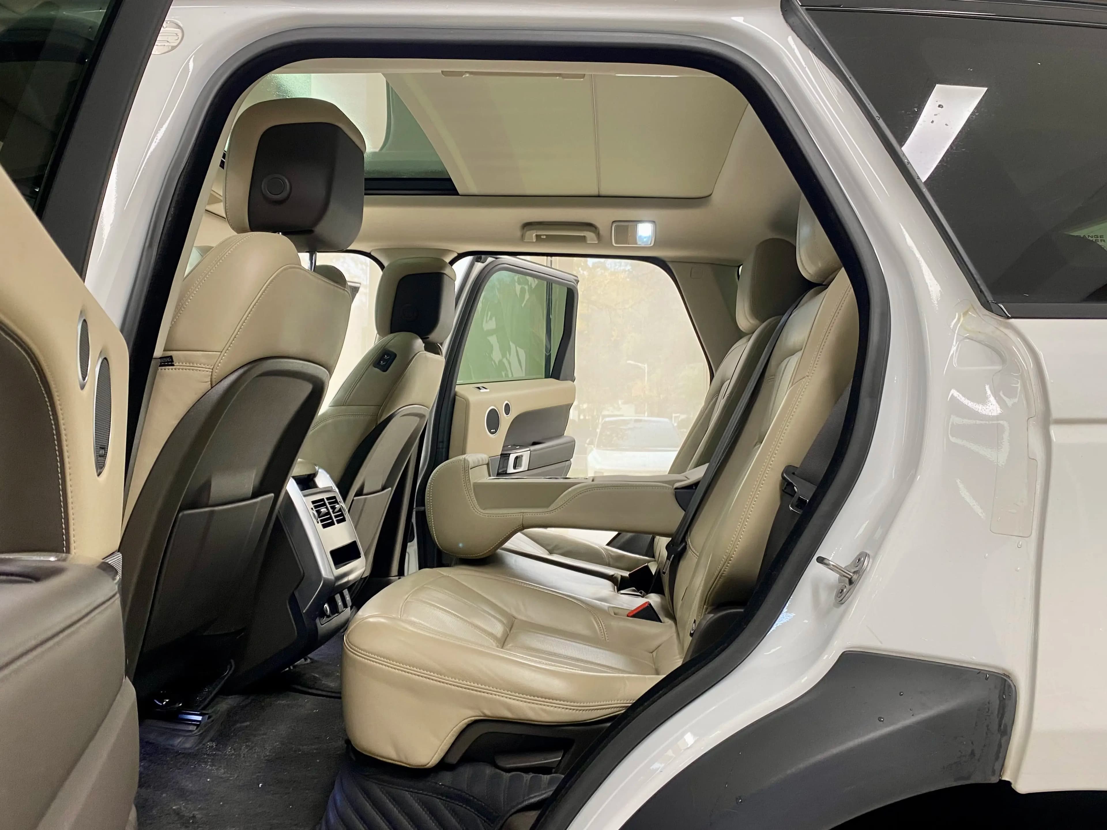 Land Rover Range Rover Sport PHEV 2022 г. 43000 км. — фото 20