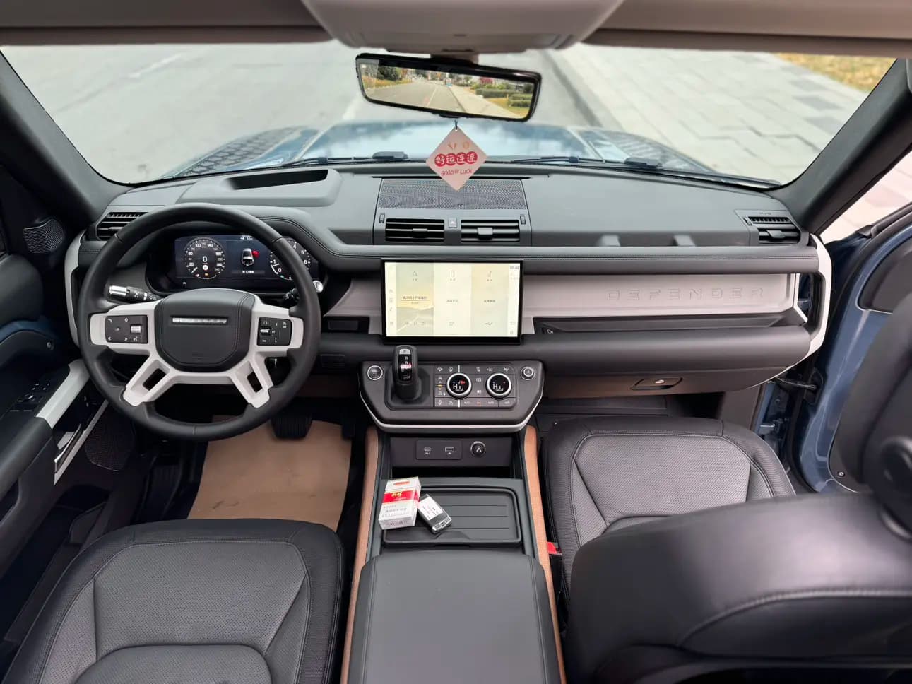 Land Rover Guard 2022 г. 50124 км. — фото 12