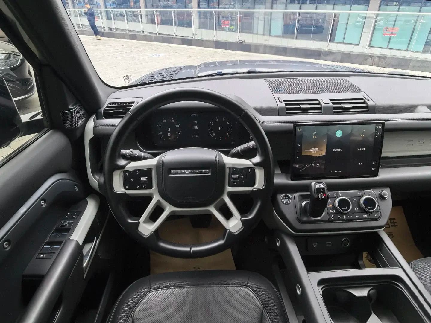Land Rover Guard 2022 г. 66000 км. — фото 11