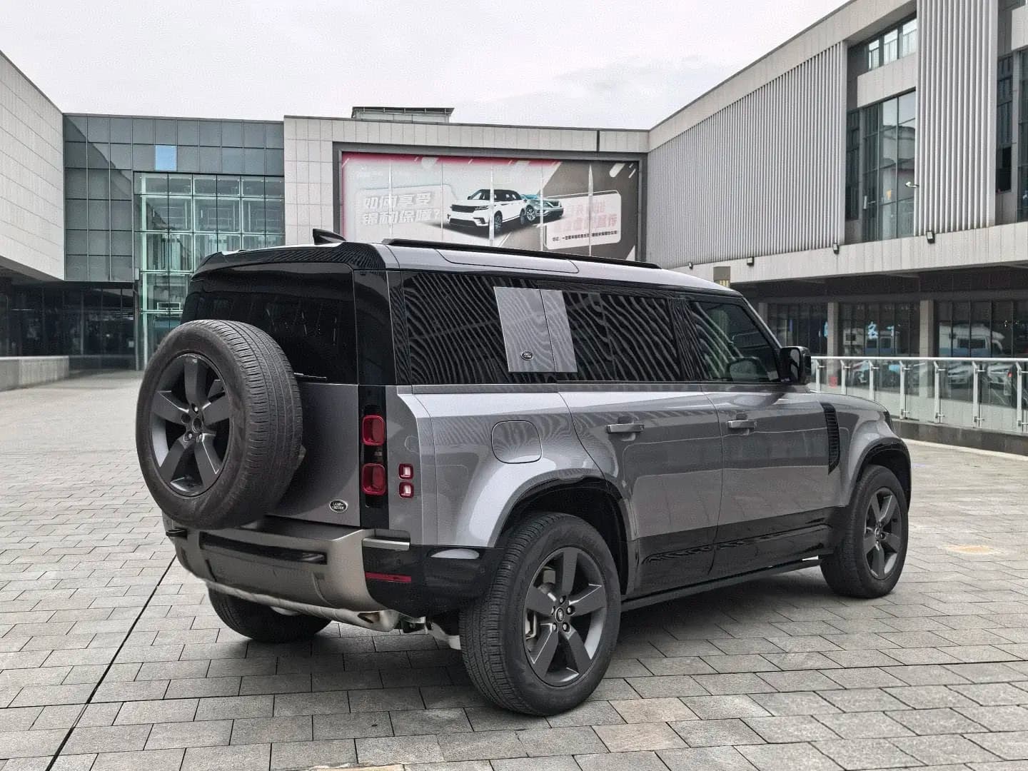Land Rover Guard 2022 г. 66000 км. — фото 6