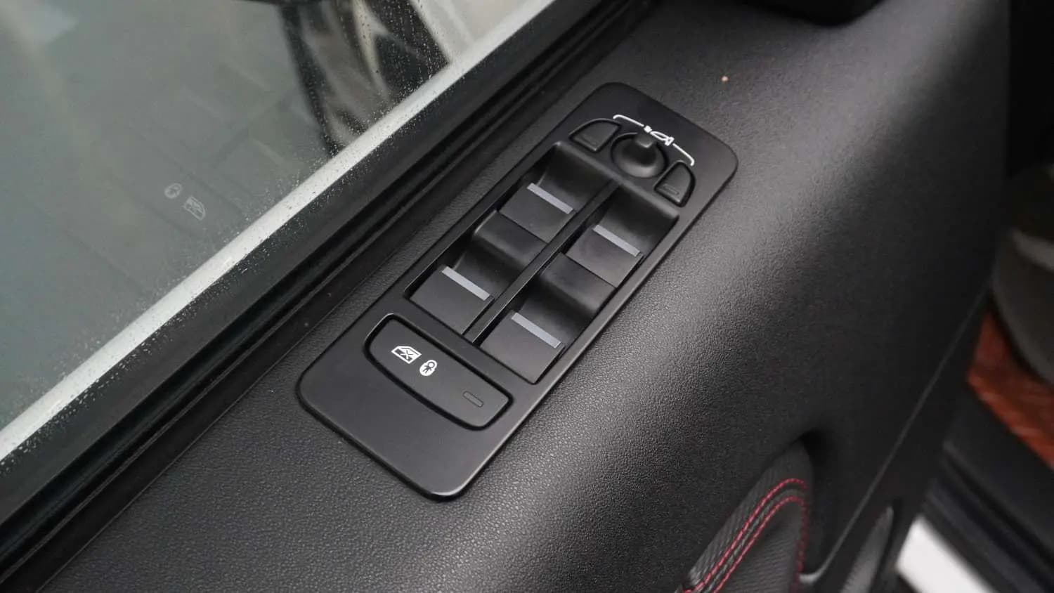 Land Rover Discover Sports 2022 г. 45900 км. — фото 30