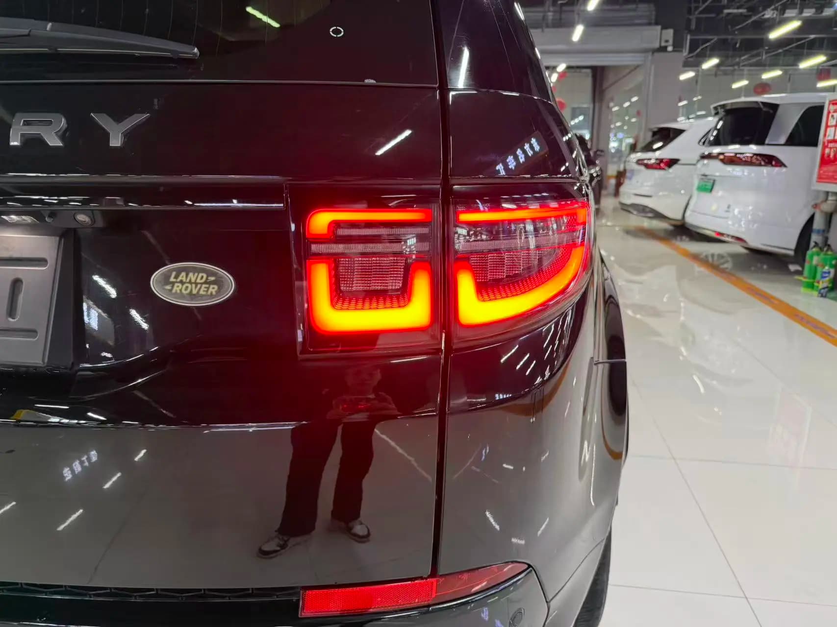 Land Rover Discover Sports 2021 г. 65000 км. — фото 8