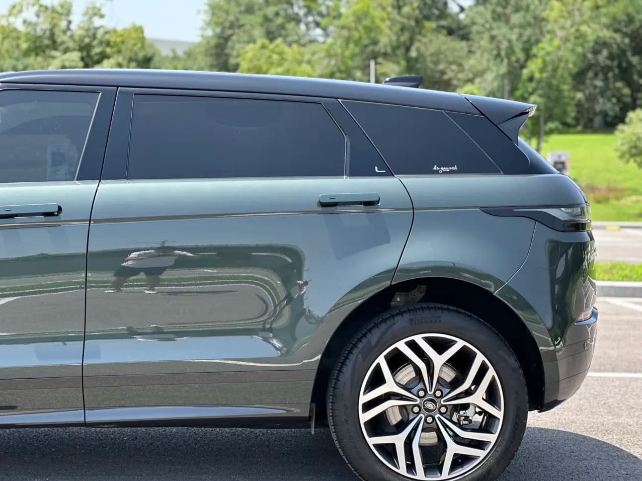 Land Rover Range Rover Evoque 2021 г. 52076 км. — фото 21