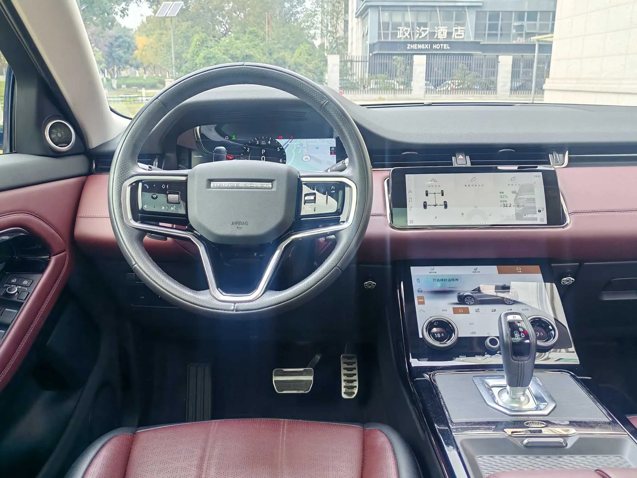 Land Rover Range Rover Evoque 2022 г. 34077 км. — фото 16