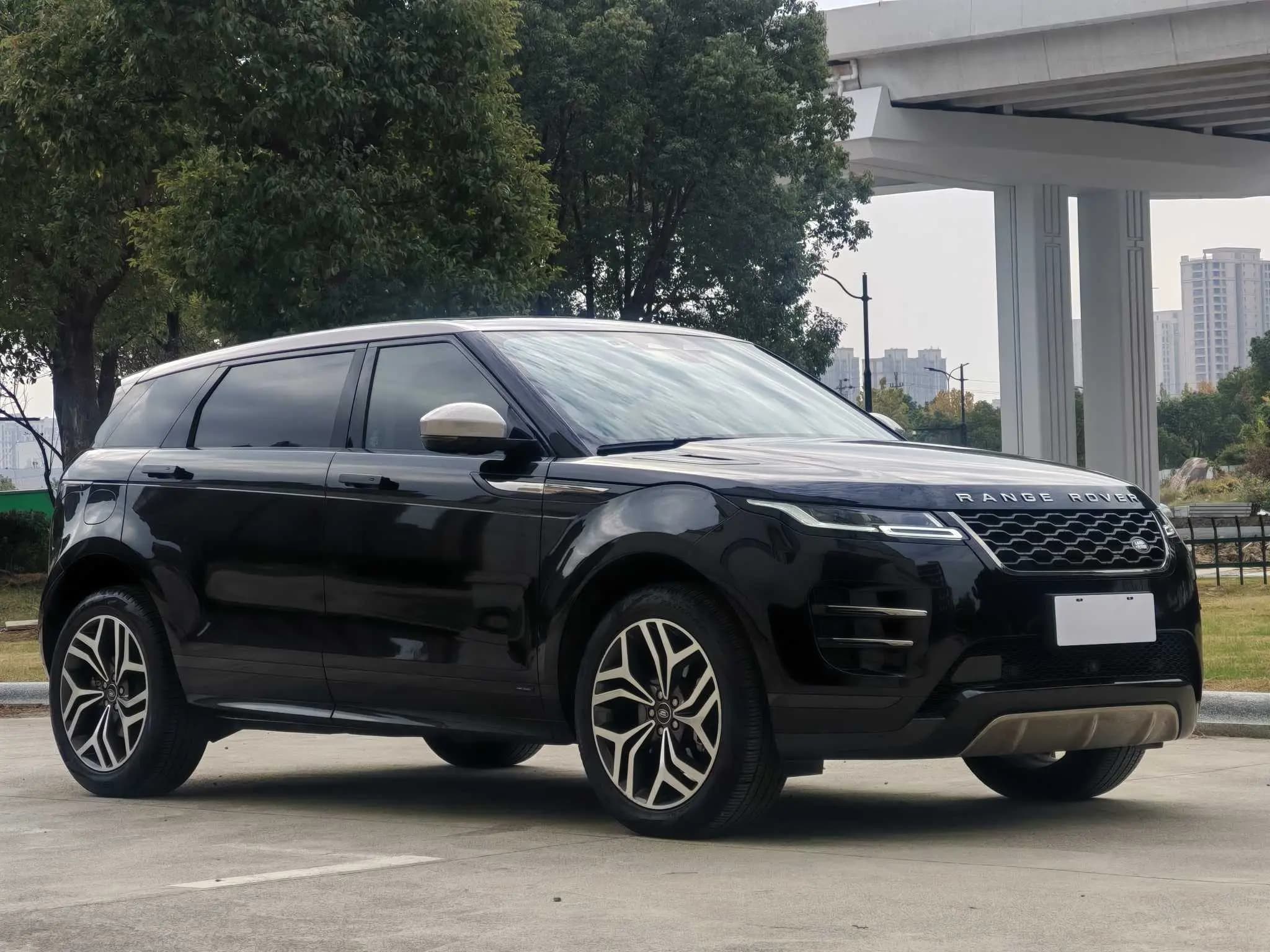 Land Rover Range Rover Evoque 2022 г. 34077 км. — фото 3