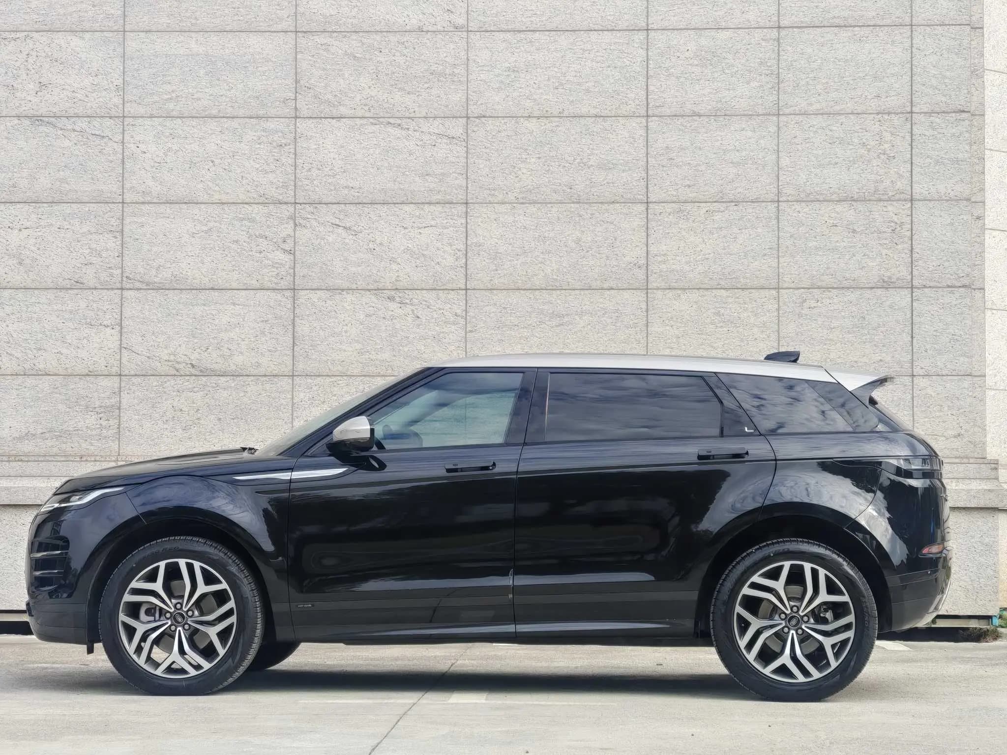 Land Rover Range Rover Evoque 2022 г. 34077 км. — фото 4